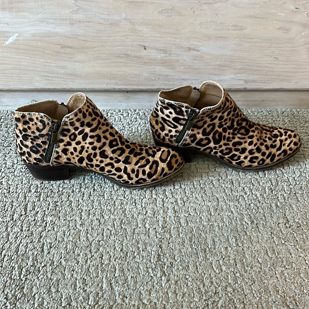 Lucky Brand leopard Booties